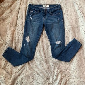 Hollister distressed skinny jeans